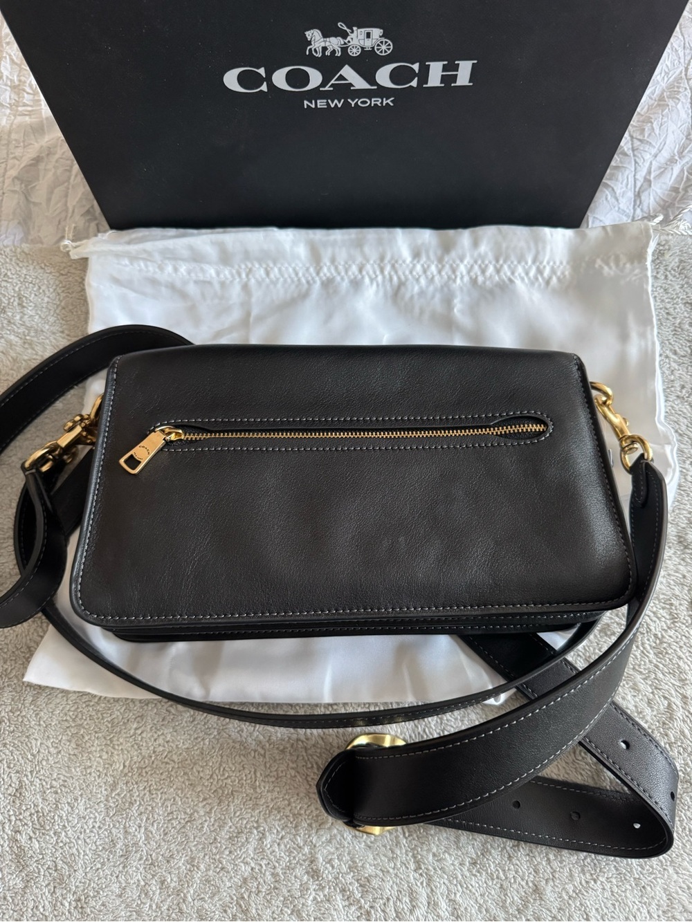 NWT Coach Tabby Shoulder Bag 26 with Pins - Picture 8 of 16